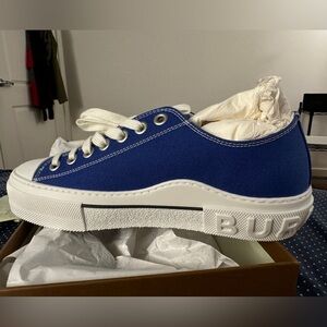 (New) Burberry Shoes Size 42